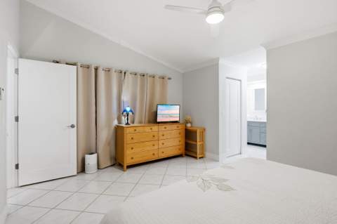 2390 NW 15TH Street, Delray Beach FL - photo 16 of 32