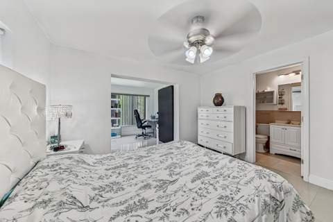 7190 NW 10th Court, Margate FL - photo 6 of 44