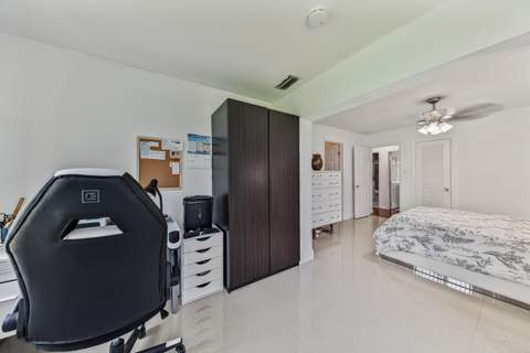 7190 NW 10th Court, Margate FL - photo 9 of 44