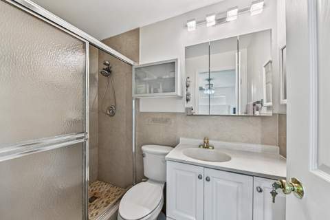 7190 NW 10th Court, Margate FL - photo 10 of 44