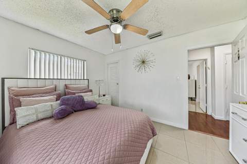 7190 NW 10th Court, Margate FL - photo 12 of 44