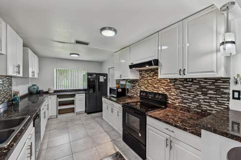 7190 NW 10th Court, Margate FL - photo 22 of 44
