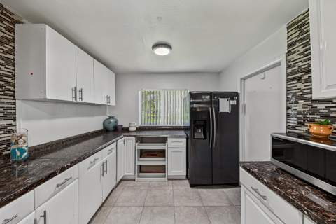 7190 NW 10th Court, Margate FL - photo 23 of 44