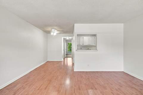65 Camden C, West Palm Beach FL - photo 8 of 38
