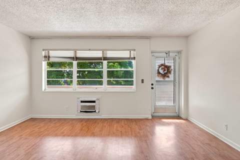 65 Camden C, West Palm Beach FL - photo 12 of 38