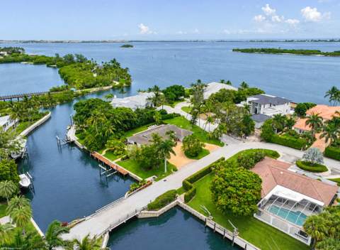 2 Island Road, Sewalls Point FL - photo 8 of 64