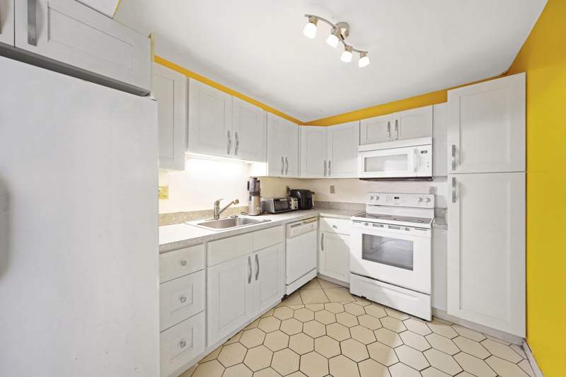2 bedroom Condominium at 1400 Saint Charles Place #624, Park Place, Pembroke Pines — photo 5