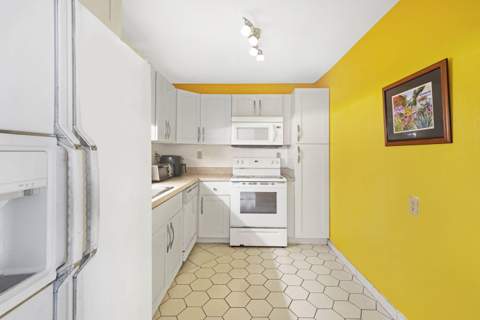 1400 Saint Charles Place #624, Pembroke Pines FL - photo 6 of 29