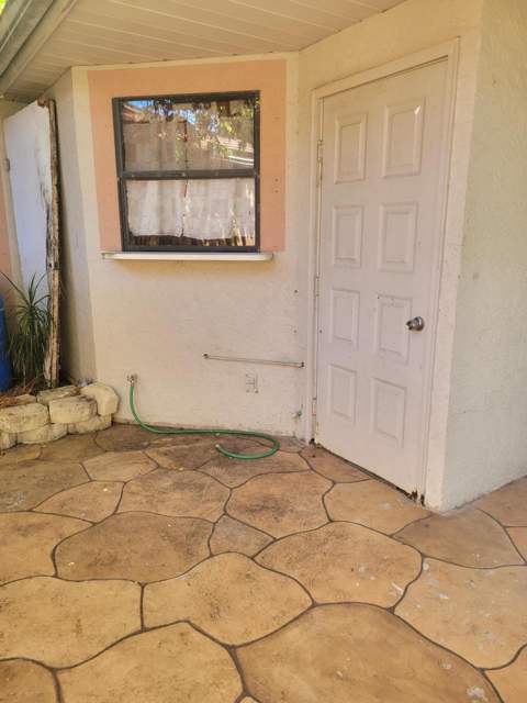 2837 Stoneway Lane #D, Fort Pierce FL - photo 16 of 24