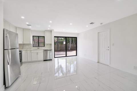3030 Arthur Street, Hollywood FL - photo 17 of 50