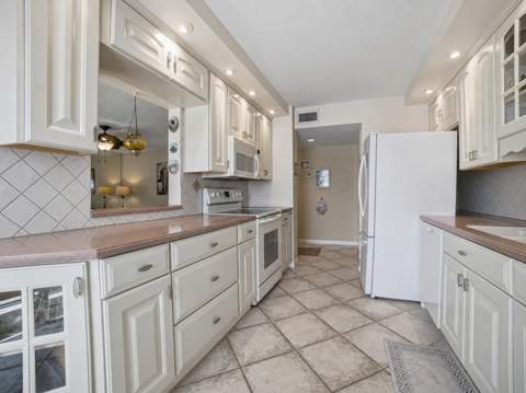 3200 N Ocean Drive #104, Hollywood FL - photo 19 of 31