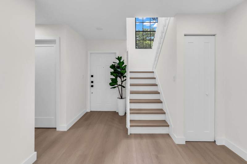 3 bedroom Townhouse at 176 NW 106th Terrace, Pembroke Pointe Section One, Pembroke Pines — photo 3