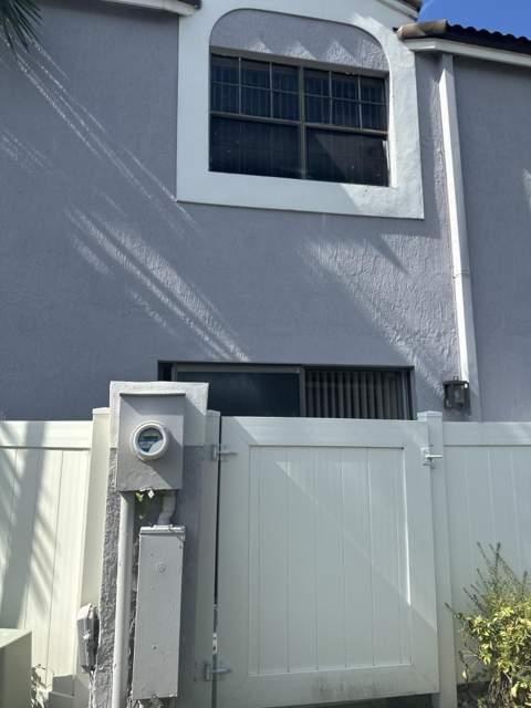 11605 NW 11th Street, Pembroke Pines FL - photo 15 of 20