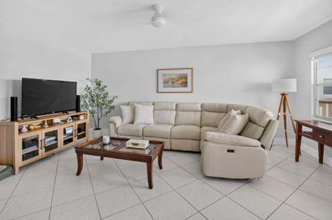 236 Preston Way #f, Boca Raton FL - photo 9 of 87
