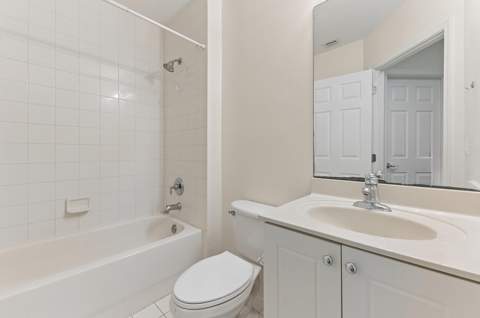 428 Bayfront Drive, Boynton Beach FL - photo 13 of 17