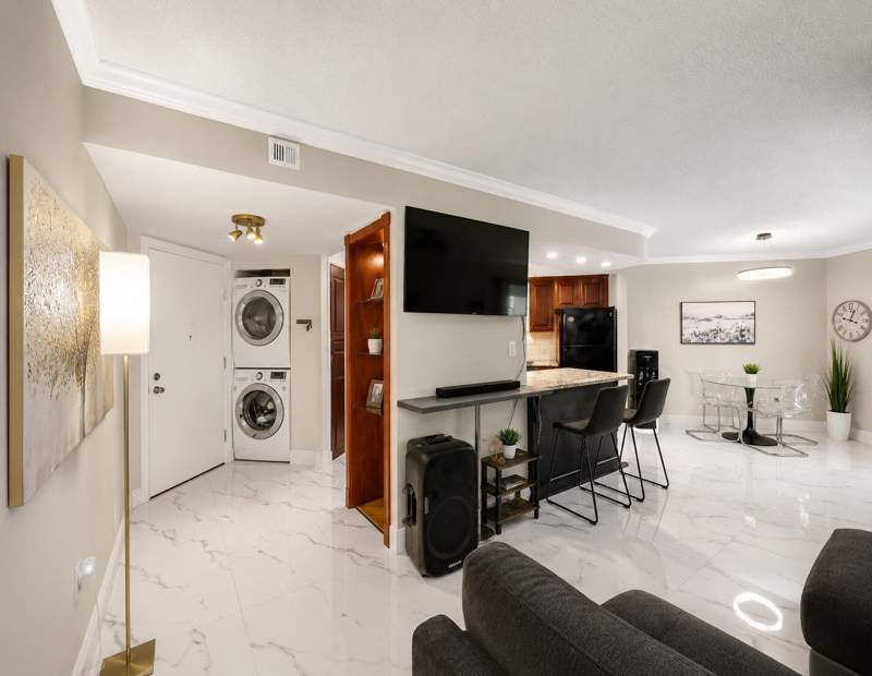 2 bedroom Condominium at 6855 W Broward Boulevard #201, Plantation Club B Condo, Plantation — photo 3