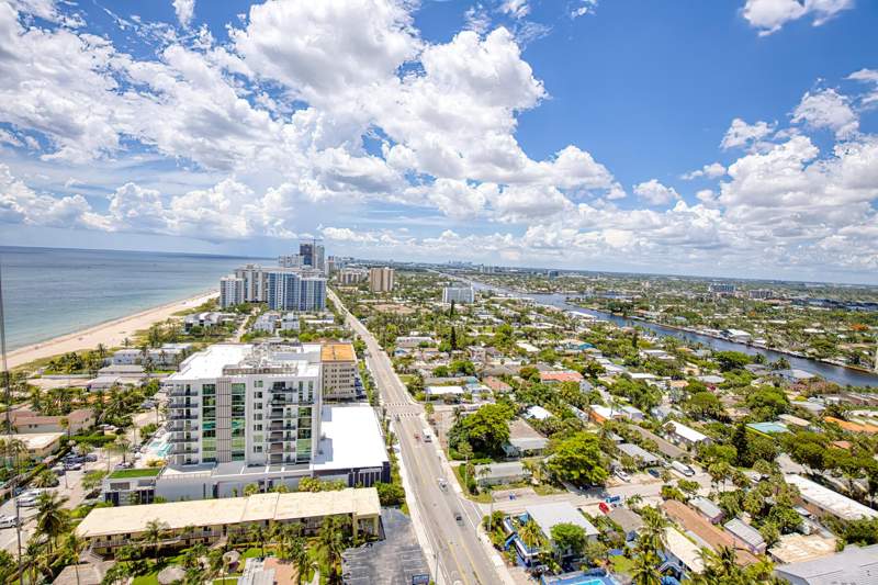 1 bedroom Condominium at 111 Briny Avenue #27-12, Pompano Beach Club Condo, Pompano Beach — photo 3