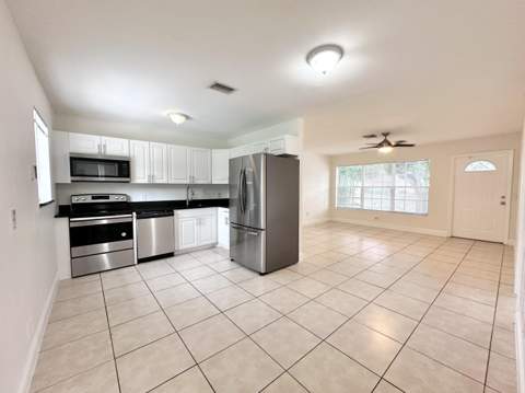 4845 Andros Drive, West Palm Beach FL - photo 15 of 55
