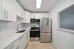 114 Northampton F #114, West Palm Beach FL - photo 9 of 17