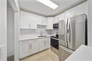 114 Northampton F #114, West Palm Beach FL - photo 8 of 17