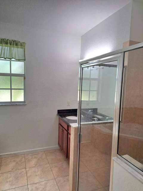 2262 SE Glover Street, Port St. Lucie FL - photo 17 of 20