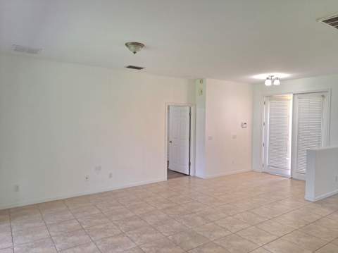2262 SE Glover Street, Port St. Lucie FL - photo 14 of 20