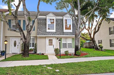408 Georgian Park Drive, Jupiter FL - photo 23 of 32