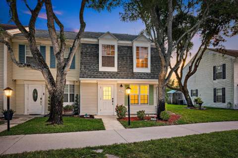 408 Georgian Park Drive, Jupiter FL - photo 17 of 32