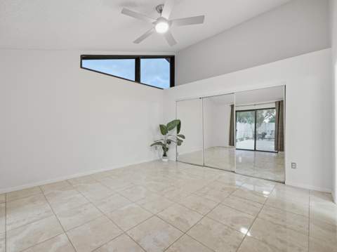 5933 Golden Eagle Circle, Palm Beach Gardens FL - photo 17 of 31