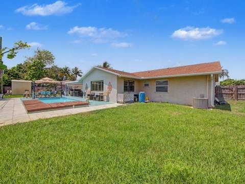 3190 Starboard Drive, Lake Worth FL - photo 24 of 30