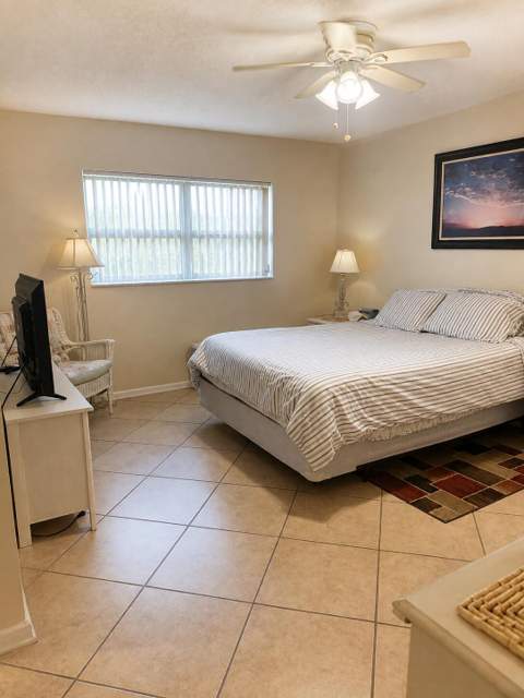 230 NE 26th Avenue #404, Boynton Beach FL - photo 6 of 28