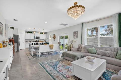 9517 Silver Sands Lane, Fort Pierce FL - photo 8 of 60