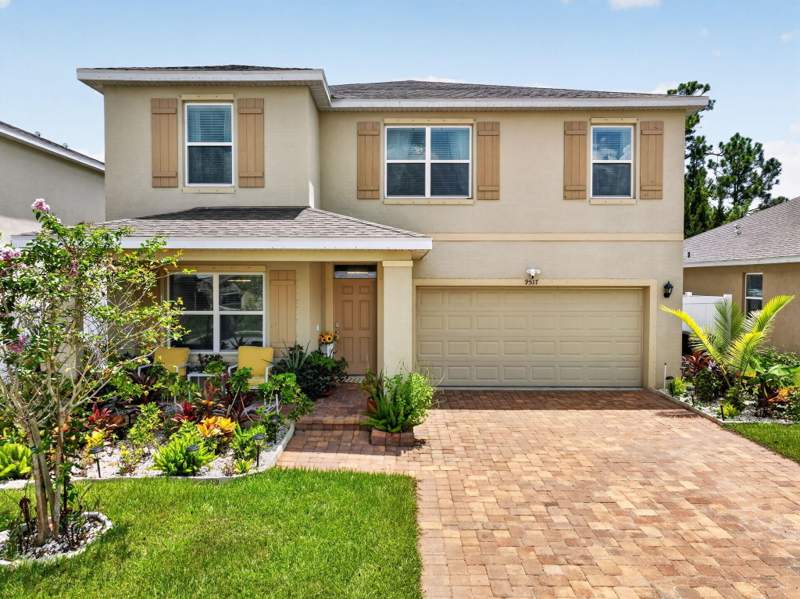 4 bedroom Single Family Residence at 9517 Silver Sands Lane, Morningside Palm Breezes Club Phase 2A, Fort Pierce — photo 3