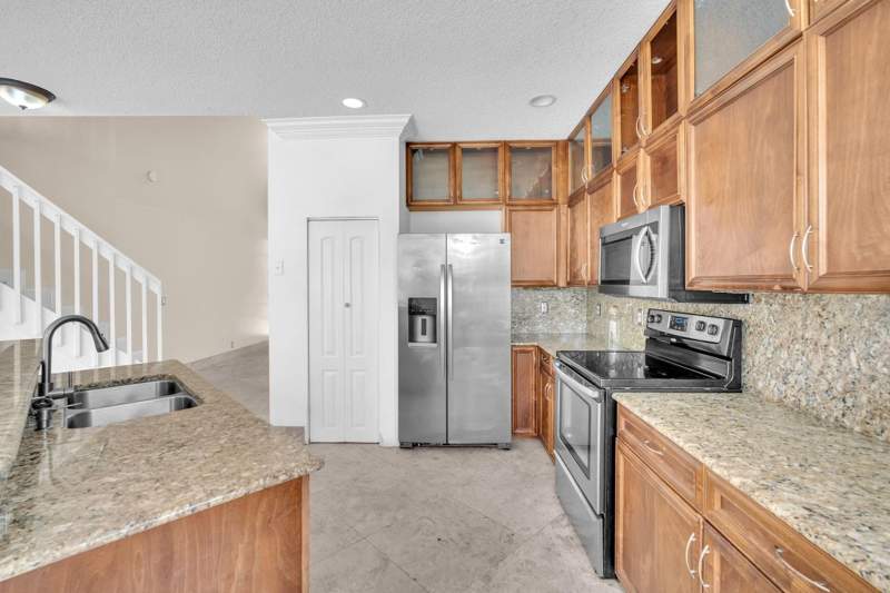 4 bedroom Single Family Residence at 3628 Dunes Vista Drive, Palm Aire Oaks Course Estates, Pompano Beach — photo 5