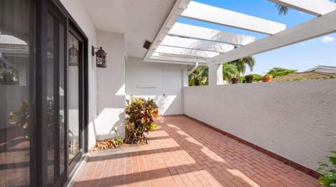 3636 Freshwater Drive, Jupiter FL - photo 18 of 23
