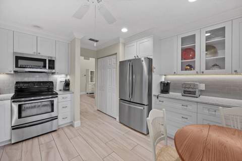 3636 Freshwater Drive, Jupiter FL - photo 8 of 23