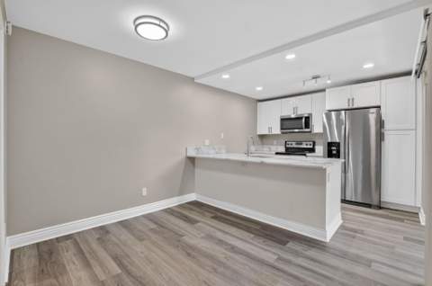8558 Boca Rio Drive, Boca Raton FL - photo 10 of 34
