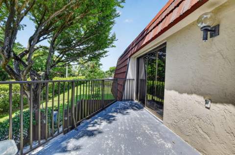 8558 Boca Rio Drive, Boca Raton FL - photo 19 of 34