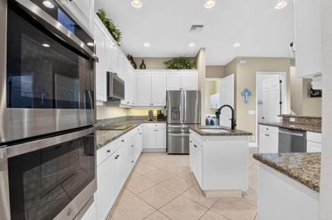 11554 Knightsbridge Place, Wellington FL - photo 20 of 103