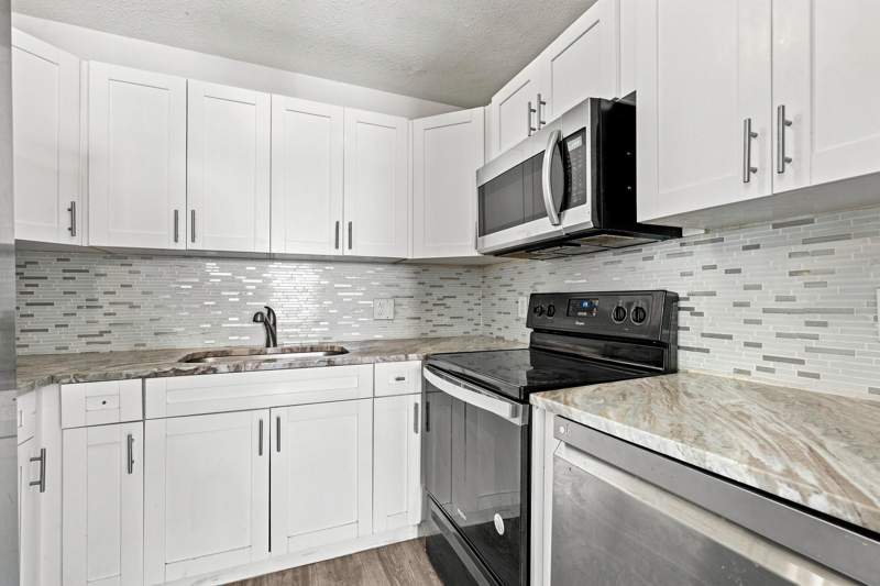 2 bedroom Townhouse at 5884 S 38th Street, Villa Del Trio, Greenacres — photo 4