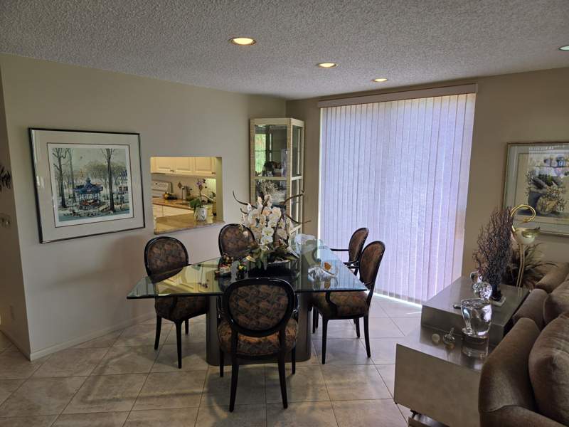 2 bedroom Condominium at 61 Eastgate Drive #A, Eastgate At Hunters Run Condo, Boynton Beach — photo 4