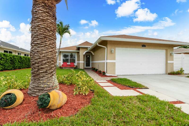 3 bedroom Single Family Residence at 533 NE 1st Avenue, Joseph And Blanche Ely Plat, Deerfield Beach — photo 3