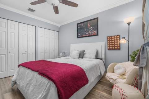 533 NE 1st Avenue, Deerfield Beach FL - photo 10 of 54
