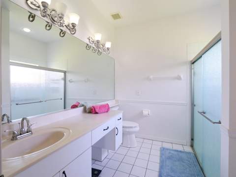 907 NW Sarria Court, Port St. Lucie FL - photo 13 of 21