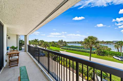 19670 Beach Road #B303, Jupiter FL - photo 12 of 64