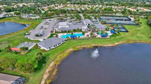 8107 Bellafiore Way, Boynton Beach FL - photo 20 of 32