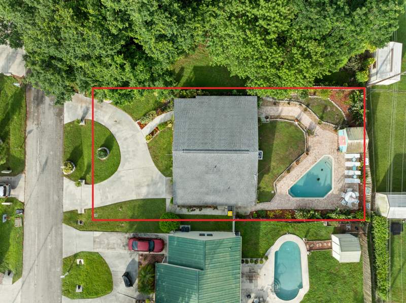 2 bedroom Single Family Residence at 2330 SE Madison Street, Coral Gardens, Stuart — photo 5