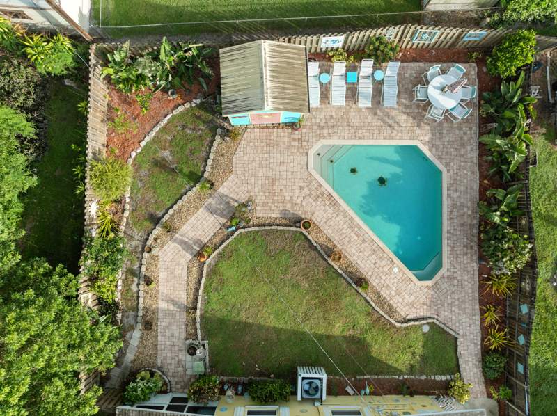 2 bedroom Single Family Residence at 2330 SE Madison Street, Coral Gardens, Stuart — photo 4