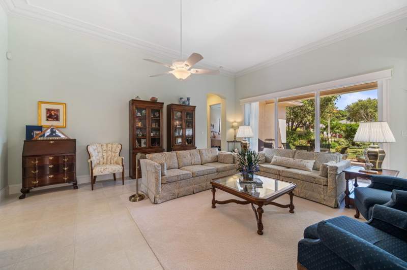 3 bedroom Single Family Residence at 9139 Bay Harbour Circle, Baywinds Rpd 1, West Palm Beach — photo 5