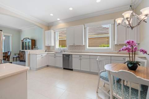 9139 Bay Harbour Circle, West Palm Beach FL - photo 6 of 39